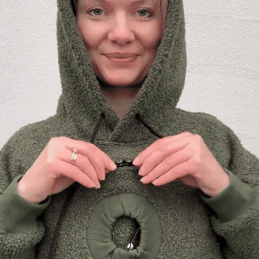 Oversize hættetrøje i fleece med stor lomme til kæledyr