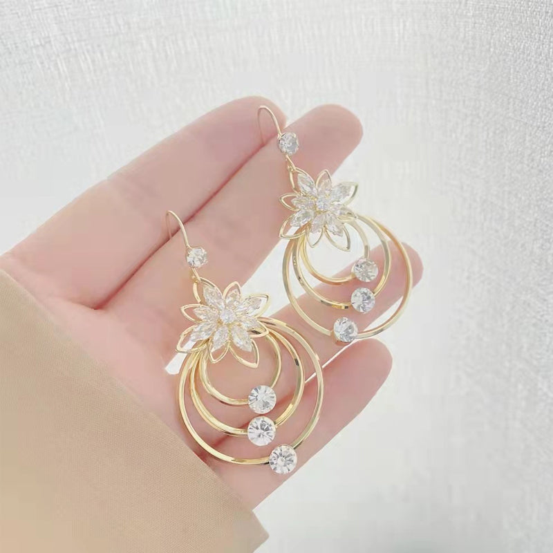 Krystal Lotus Tre Hoop øreringe
